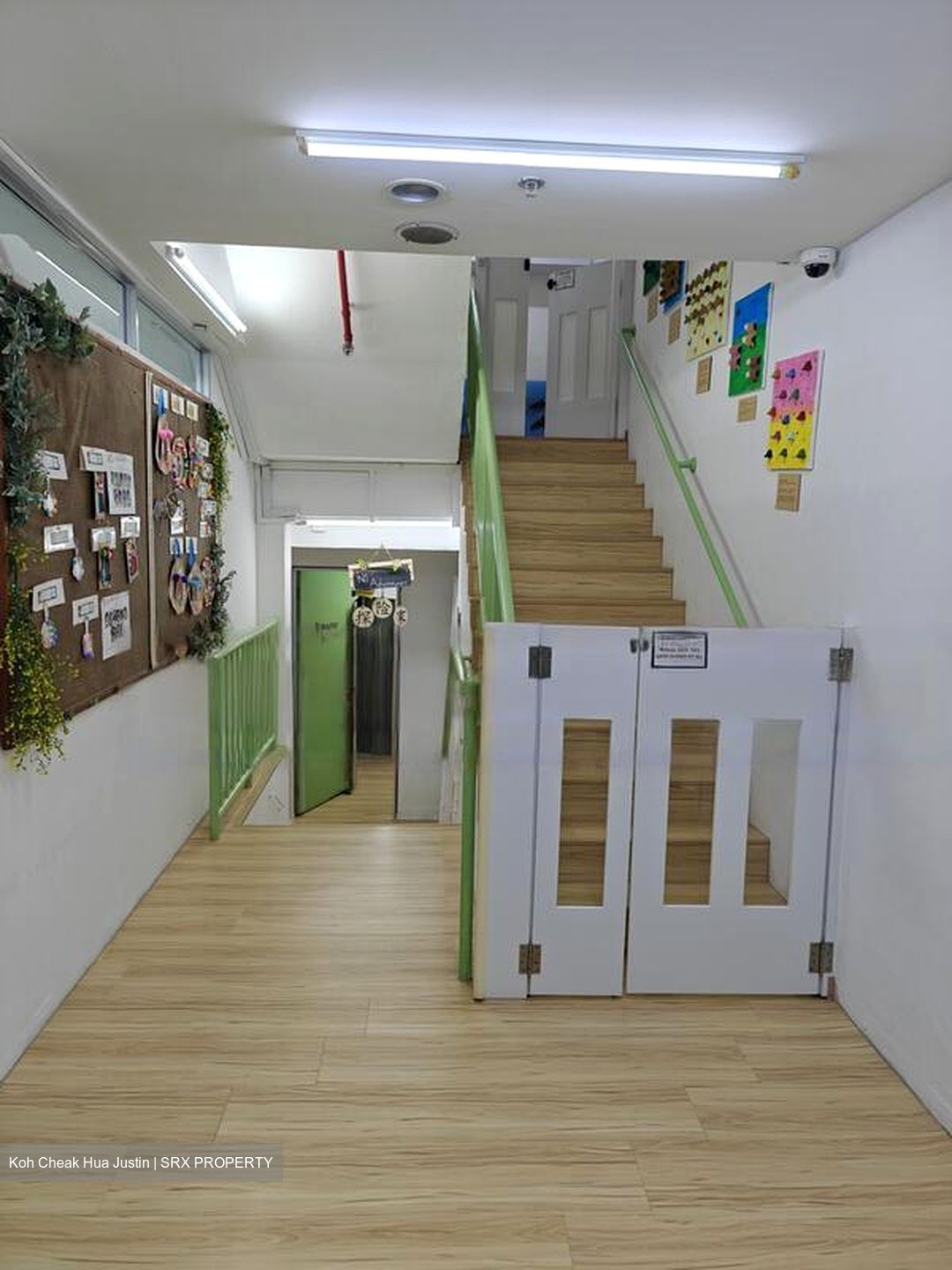 Kingston Terrace (D14), Retail #481528721